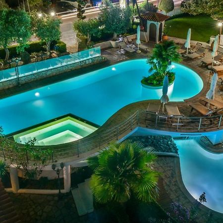 אואוראנואופולי Pyrgos Hotel מראה חיצוני תמונה