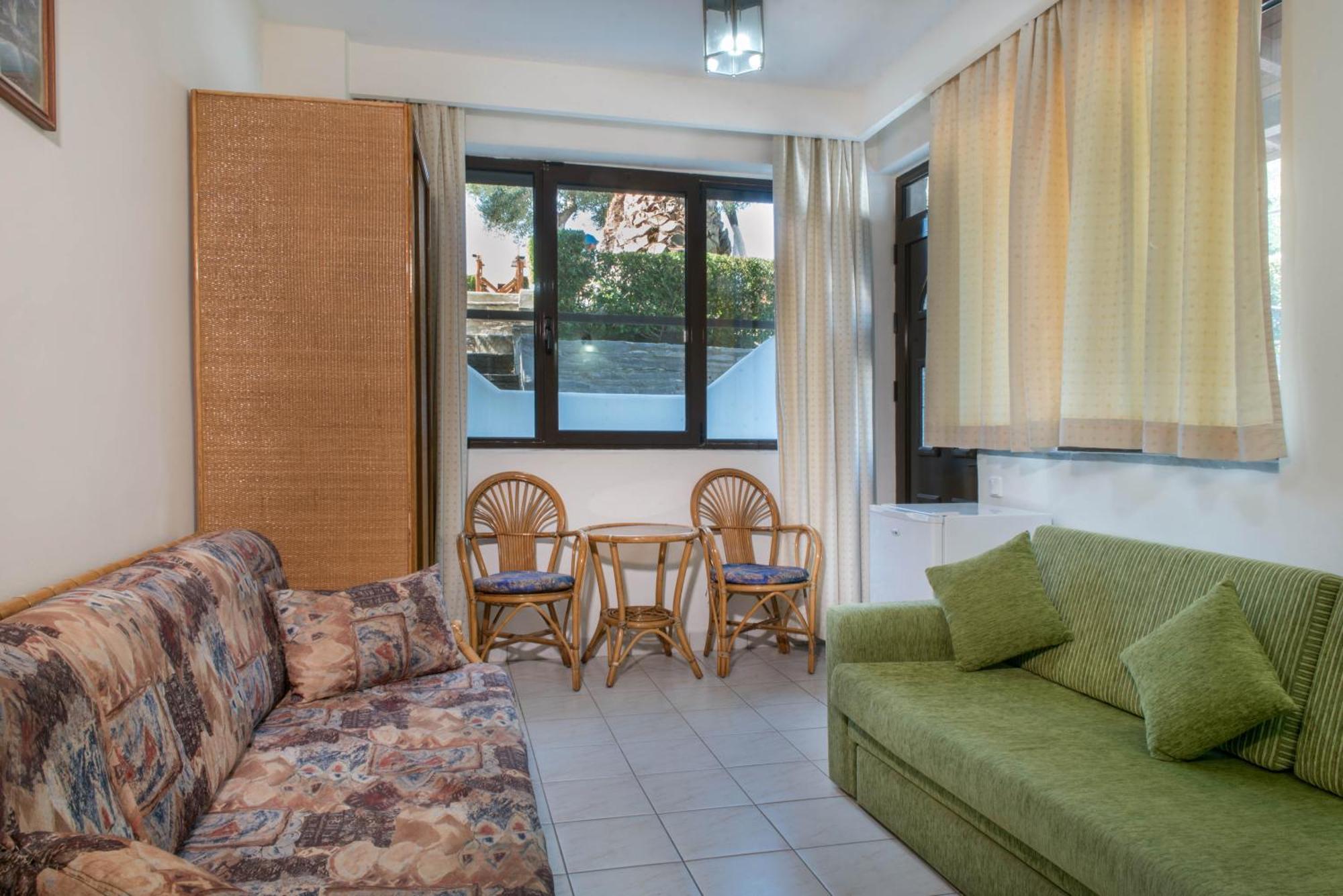 אואוראנואופולי Pyrgos Hotel חדר תמונה