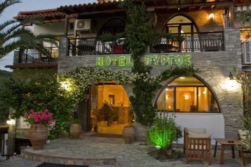 אואוראנואופולי Pyrgos Hotel מראה חיצוני תמונה