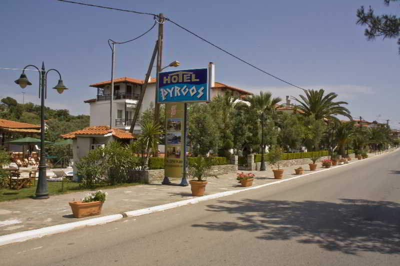 אואוראנואופולי Pyrgos Hotel מראה חיצוני תמונה